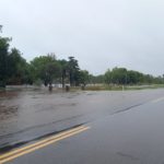 Las lluvias comienzan a complicar el tránsito en Ruta 13