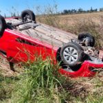 Un auto volcó en Ruta 13