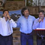 2 DE ABRIL HISTORICO – “Albatros”, el grupo que cantaba en el ARA General Belgrano, y que ahora lo hará en El Trébol