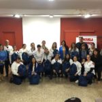 Entregaron mochilas con instrumental a estudiantes de Enfermería