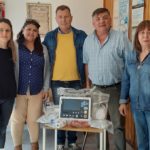 Berra entregó un desfibrilador al SAMCo de Castelar