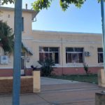 Destrozan vidrios de la Escuela Laprida