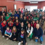 Berra entregó kits de entrenamiento para fútbol femenino y computadoras a SAMCos