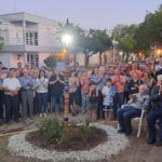 Y un día Ana María y Luis brillaron bajo la luz del “Farolito de la esquina del barrio donde viví”