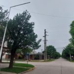 «El Trébol se ilumina» ya avanza en una nueva cuadra de la ciudad