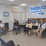 Reunión del director provincial de Agricultura con productores