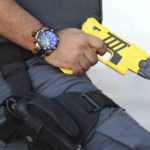 Santa Fe se prepara para el arribo de las pistolas Taser: quiénes las usarán