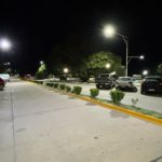 Se iluminan las calles perimetrales de la plaza San Martín y sus veredas