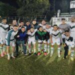 El Expreso goleó y se metió en cuartos de final