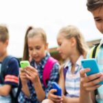 Santa Fe reforzará la prohibición total del uso de celular en el primario