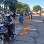 Canje de cascos y estupenda clínica de conducción